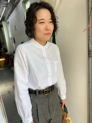 ショート パーマ qiie/ワンカラー インナーカラーのヘアスタイル