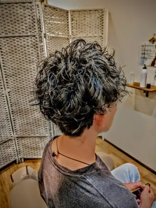 ショート パーマ メンズ FULL MOON所属・フルムーン村上 心のヘアスタイル