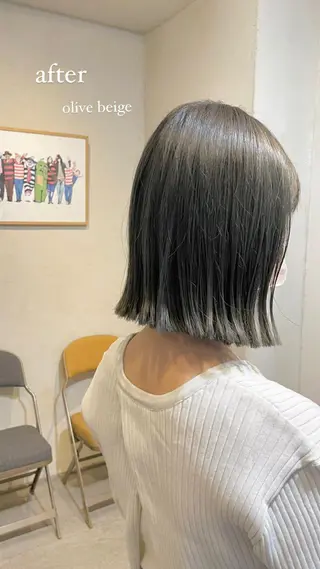 ミディアム カラー Rin:nel hair所属・Takanishi くすみベージュカラーのヘアスタイル