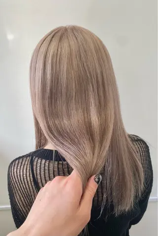 ミディアム 聖斗 /ハイトーン/パーマのヘアスタイル