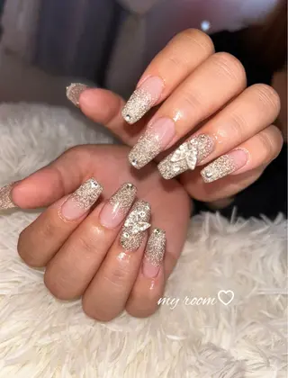 ネイル うるま市サロン Yuko Izawaのネイルデザイン