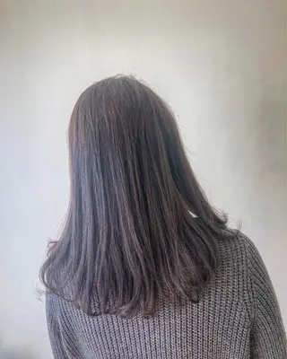 ミディアム 大場 優のヘアスタイル