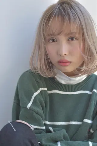 ショート カラー 磯部 巧 bob/ショートのヘアスタイル