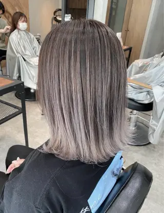 ミディアム カラー La fith hair lov.駅家店【ラフィス ヘアー ロブ】所属・Lafithhair lov. 福山駅家店のヘアスタイル