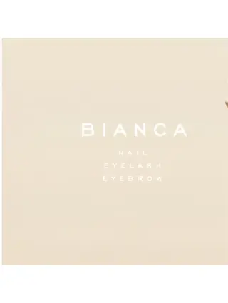 BIANCA ✴︎ yukiのネイルデザイン