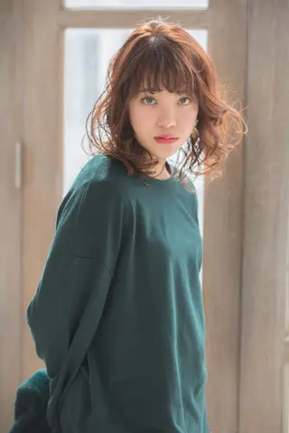 ミディアム カラー パーマ ヘアアレンジ Alushe艶髪・ 髪質改善のヘアスタイル