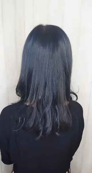 セミロング shi hoのヘアスタイル