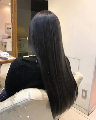 カラー little広島所属・縮毛矯正/髪質改善 矢川 純のヘアスタイル