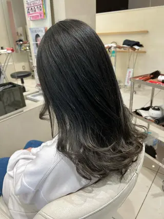 ロング 👑顔周り韓国風 レイヤーSHUTOのヘアスタイル