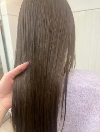 セミロング パーマ N° anfeel 渋谷🪞🫧のヘアスタイル