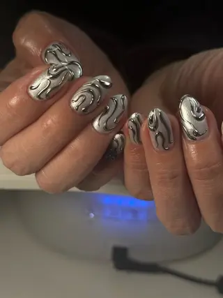 ネイル Nail Salon L'arc所属・💊大阪/心斎橋 moni🧠のネイルデザイン