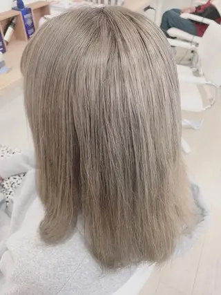 セミロング カラー Gemini代表 Maedaのヘアスタイル