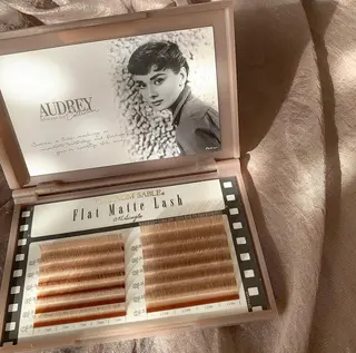 マツエク・マツパ charmeis所属・. mihoのマツエク・マツパデザイン