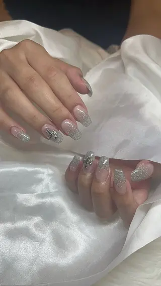 ネイル ヒェウ Nail Nambaのネイルデザイン