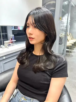 セミロング 韓国レイヤー/顔周り /縮毛矯正/羽田航のヘアスタイル