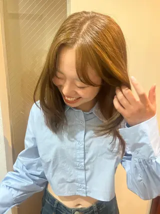 セミロング kchiara所属・yura /レイヤーカットのヘアスタイル