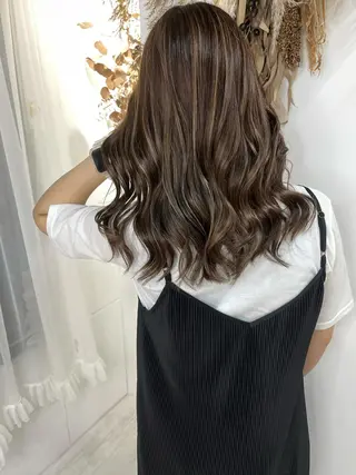 セミロング カラー Charmant所属・Charmant シェルマンのヘアスタイル