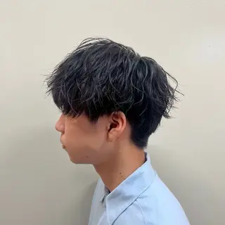 ショート メンズ カラー特化 若山 結愛のヘアスタイル