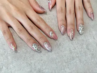 ネイル 金田 純香のネイルデザイン