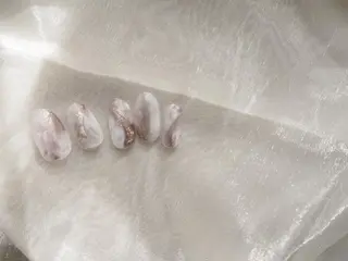 ネイル セキグチ guttinailのネイルデザイン