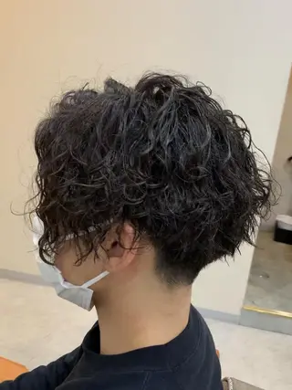 ショート パーマ メンズ クセを最大限に活かす メンズパーマ奈良大祐のヘアスタイル