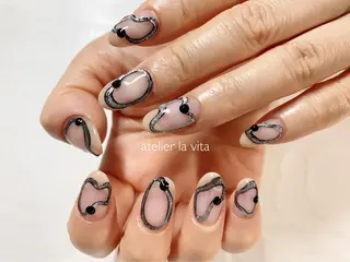 ネイル atelier la vita所属・lavita. mimuraのネイルデザイン