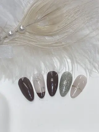 ネイル TKST 🍃のネイルデザイン