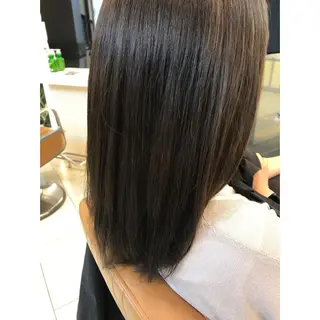 セミロング カラー 坂西 春果のマツエク・マツパデザイン