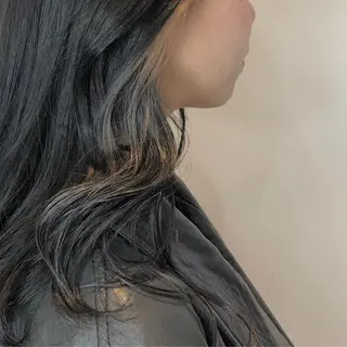 ロング カラー カトウ ユウカのヘアスタイル