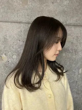 ロング カラー ヘアアレンジ 原宿・デザインカラー YUI🤍ྀིのヘアスタイル