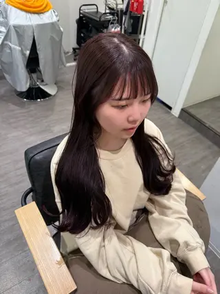 ロング カラー 上田 紗也のヘアスタイル