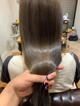 ロング TAKA 髪質改善のヘアスタイル