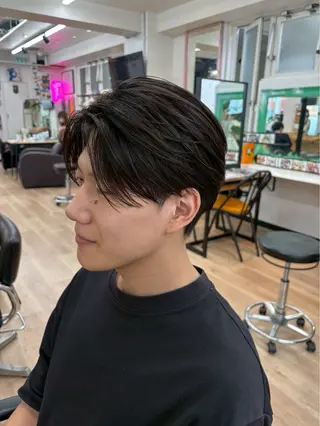 ミディアム WAVEY ft.fifth MENS SALON横浜西口所属・わたる /カットモデル募集のヘアスタイル