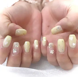 ネイル Nail salon s.k.所属・Nailist. emiのネイルデザイン