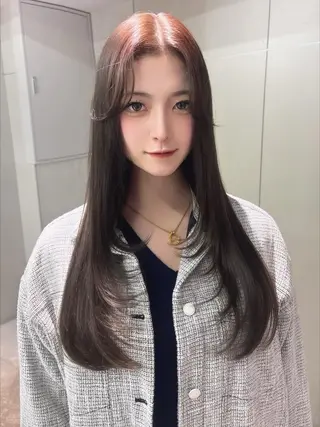 ミディアム カラー Harune/うる艶 ハイトーンのヘアスタイル