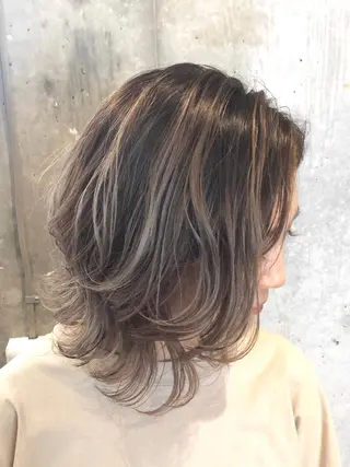 ミディアム カラー LODAT横浜 by little【ロダットヨコハマ バイリトル】所属・TO RUのヘアスタイル