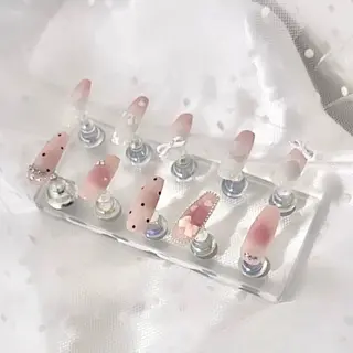 ネイル private nail saron所属・清板 愛夢のネイルデザイン