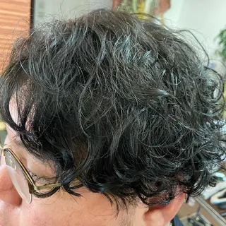 ショート パーマ メンズ インナーカラー指名 No.1菊池柊真のヘアスタイル