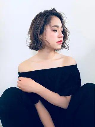 ショート カラー AHNKISM AHNKISMのヘアスタイル