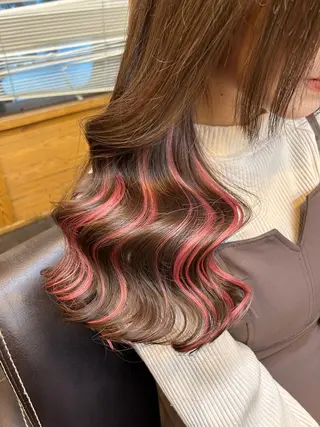 ロング LaLaMoana Rickyのヘアスタイル