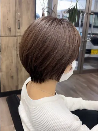 ショート カラー VIF所属・🗻飯田誠也🗻 カットカラー得意のヘアスタイル