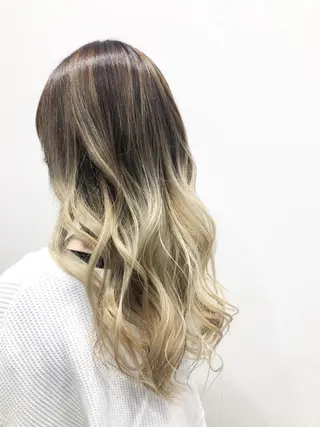 ロング カラー ダブルカラー🎉 ハイトーン🎉スドウのヘアスタイル