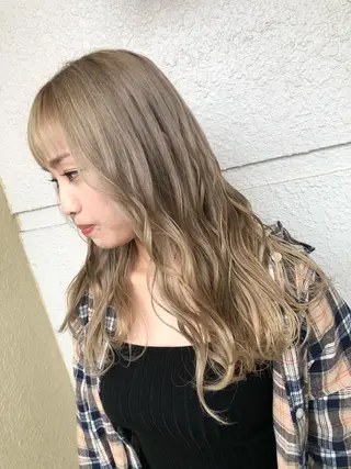 セミロング カラー レイヤーカット匠 イソザキノリユキのヘアスタイル