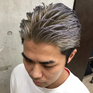 メンズ ハイトーン/ホワイト カラー/SHOKAのヘアスタイル