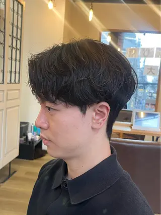 ショート パーマ メンズ 韓国風メンズ/毛流れ ヘアなら須田龍世のヘアスタイル