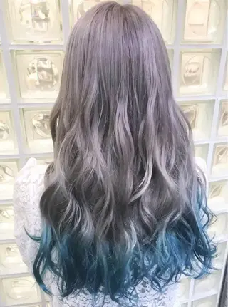 ロング カラー 🫐 Ramu 🥣のヘアスタイル