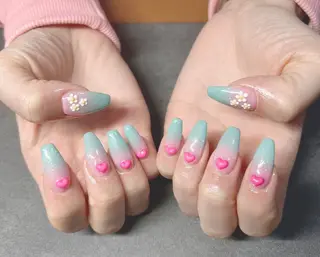ネイル nail Beeのネイルデザイン