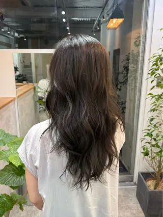 ロング カラー iso chihiroのヘアスタイル