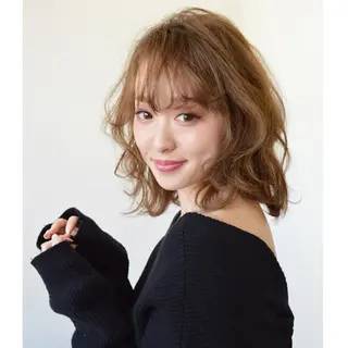 ミディアム 【今だけブリーチ 限定価格💕】すみのヘアスタイル
