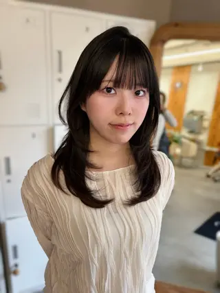 ミディアム 似合わせ特化/レイヤ ーカット/mikuのヘアスタイル